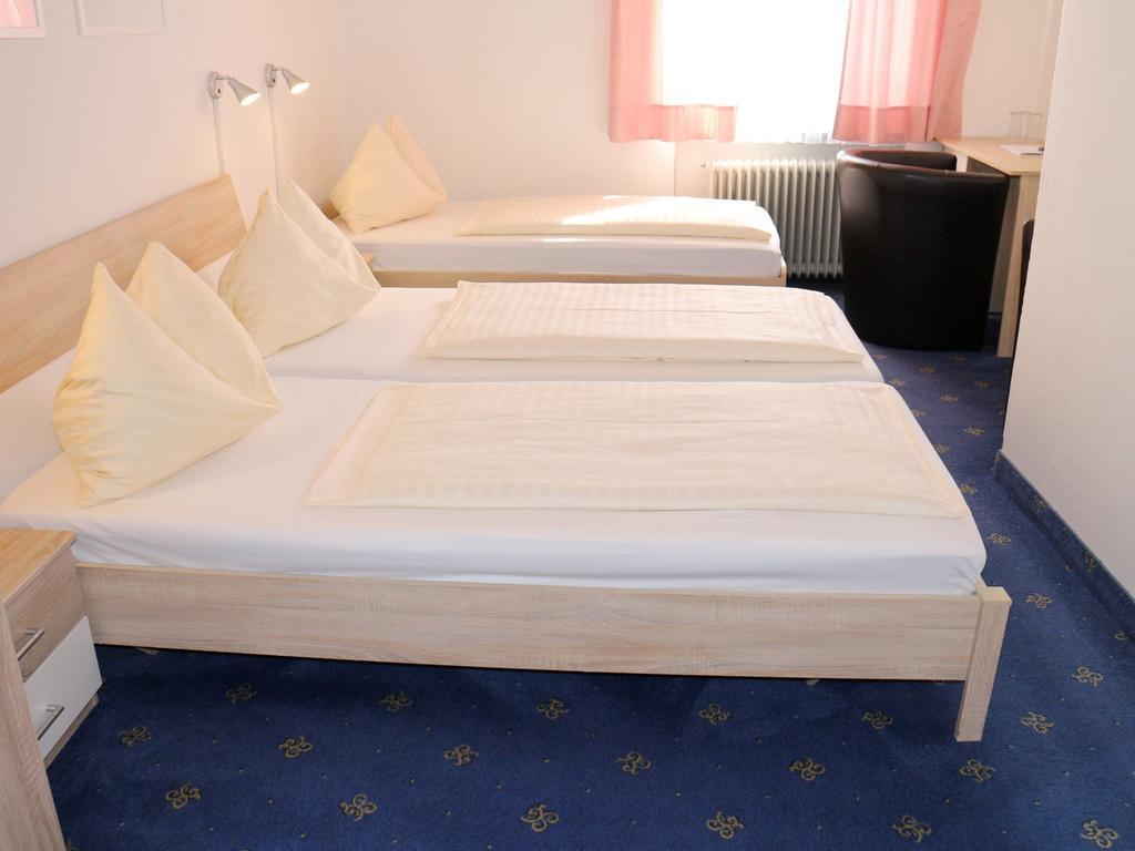 Hotel Gasthof Kasino Villach Bilik gambar